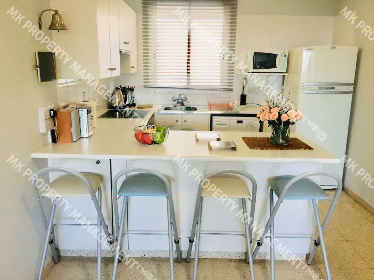 Yiallos Village C107 Larnaca Apartmán